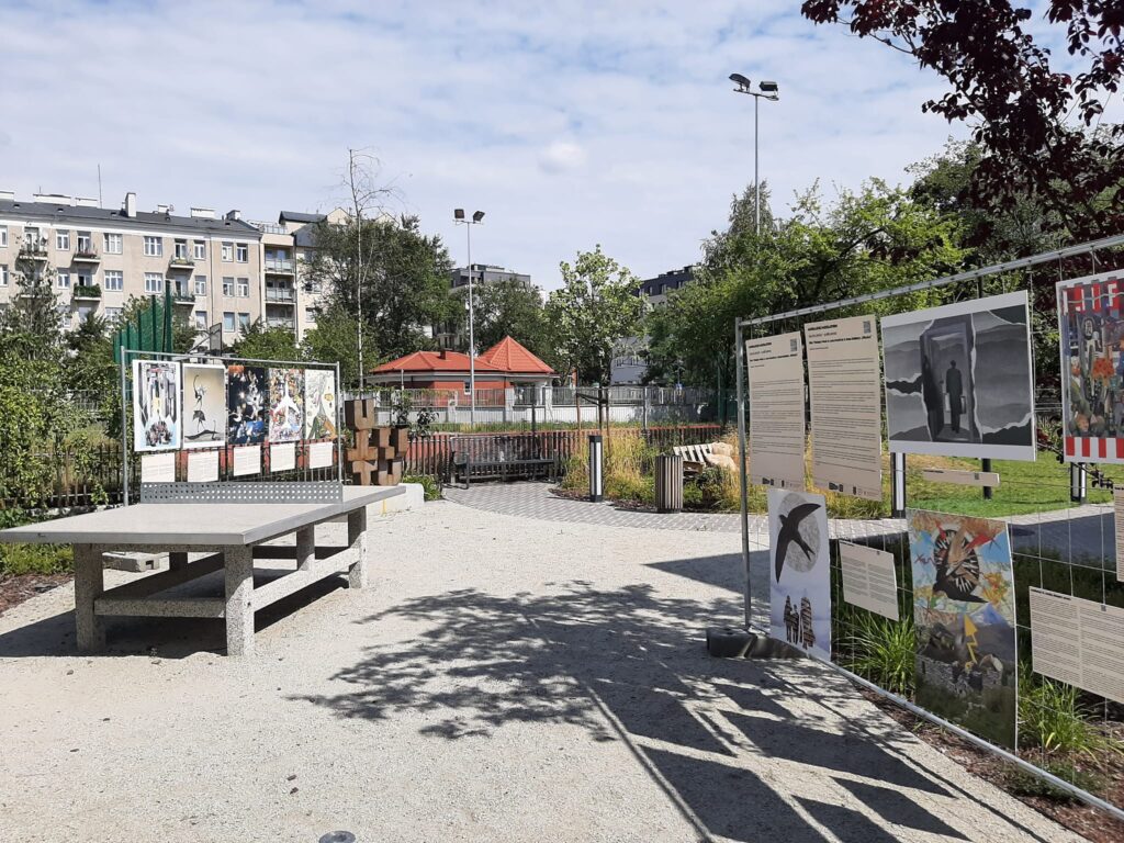 Międzynarodowa wystawa "Migracje/Migration" 7 299022300 10158439908461577 8628404849108271522 n